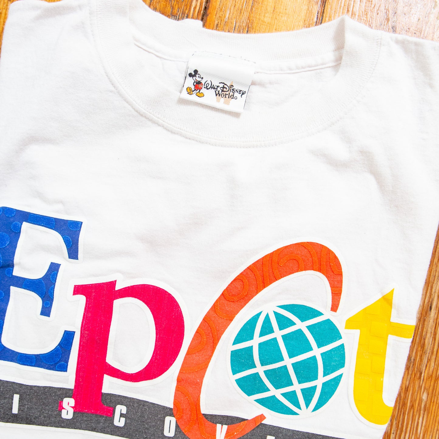 Vintage Walt Disney World Epcot Discovery T-Shirt L