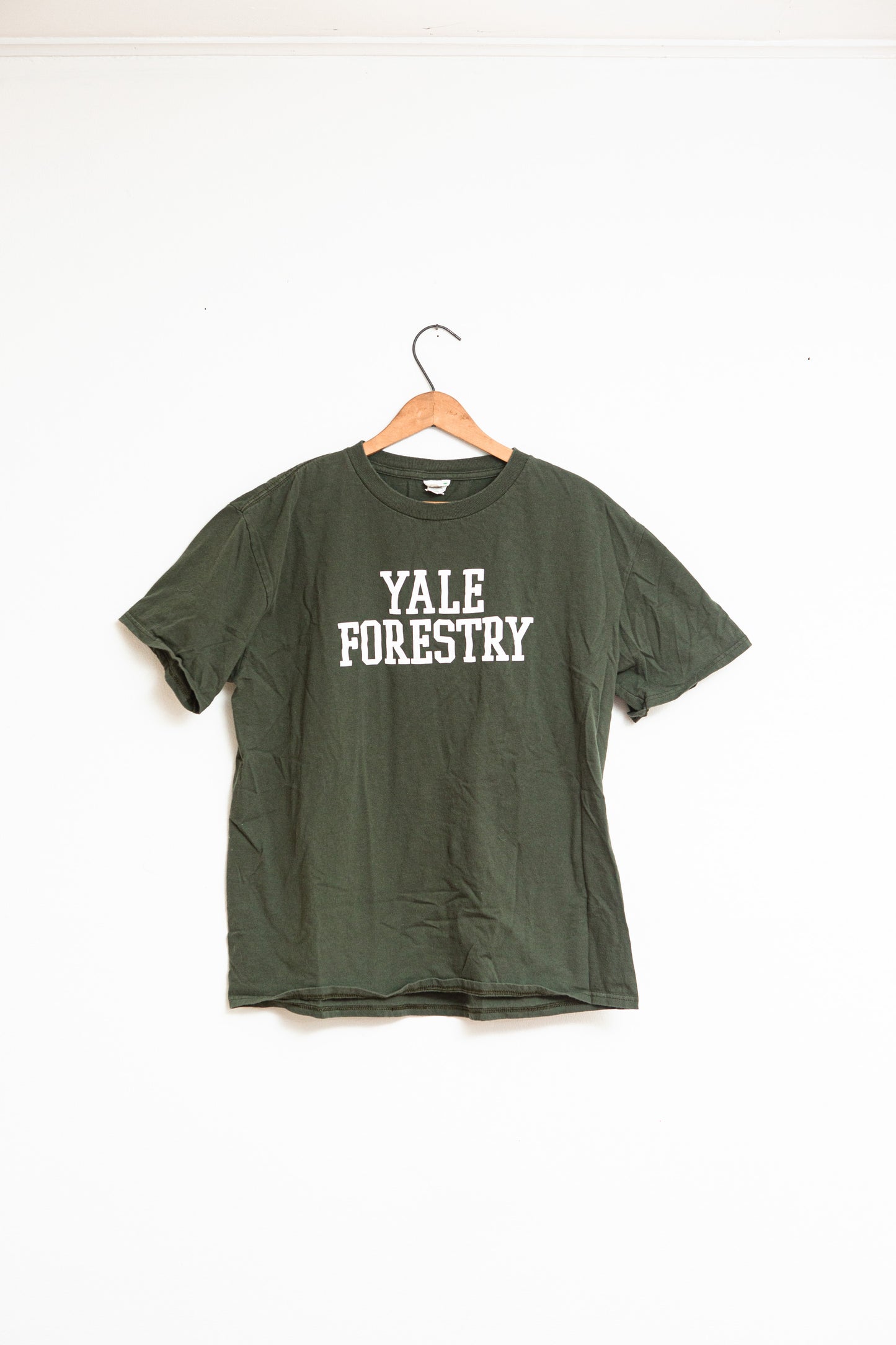 Vintage Yale Forestry Green T-shirt Size L