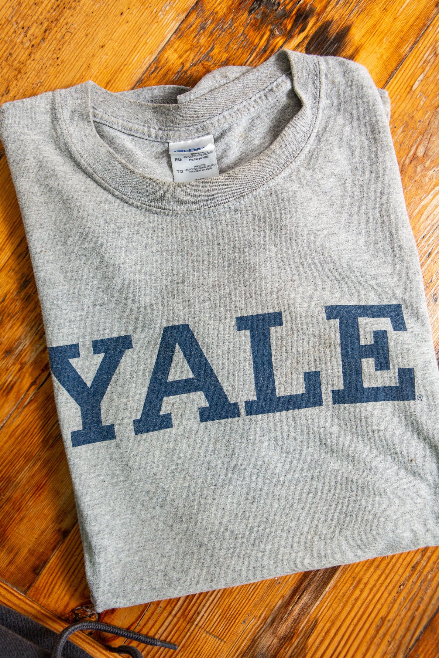 Worn in classic Yale University T-shirt Size XL