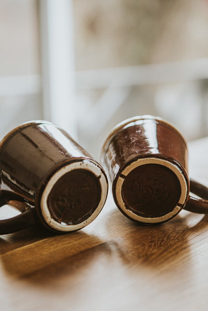 Brown Drip Cups (Set of 2)