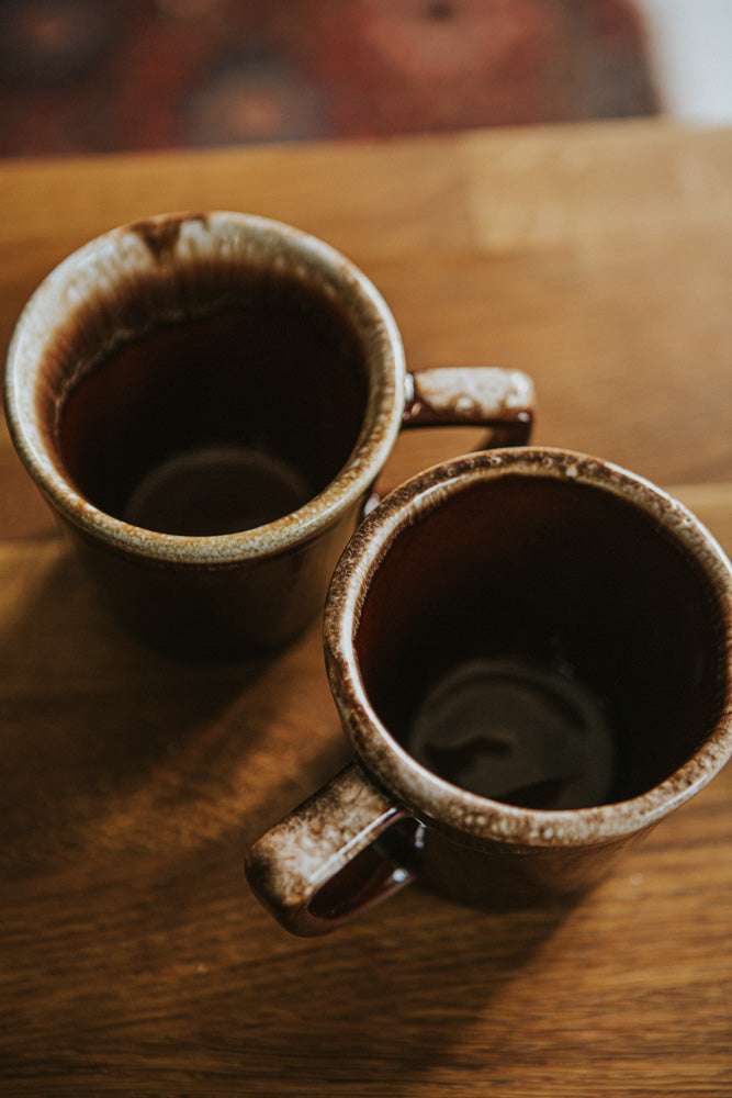 Brown Drip Cups (Set of 2)